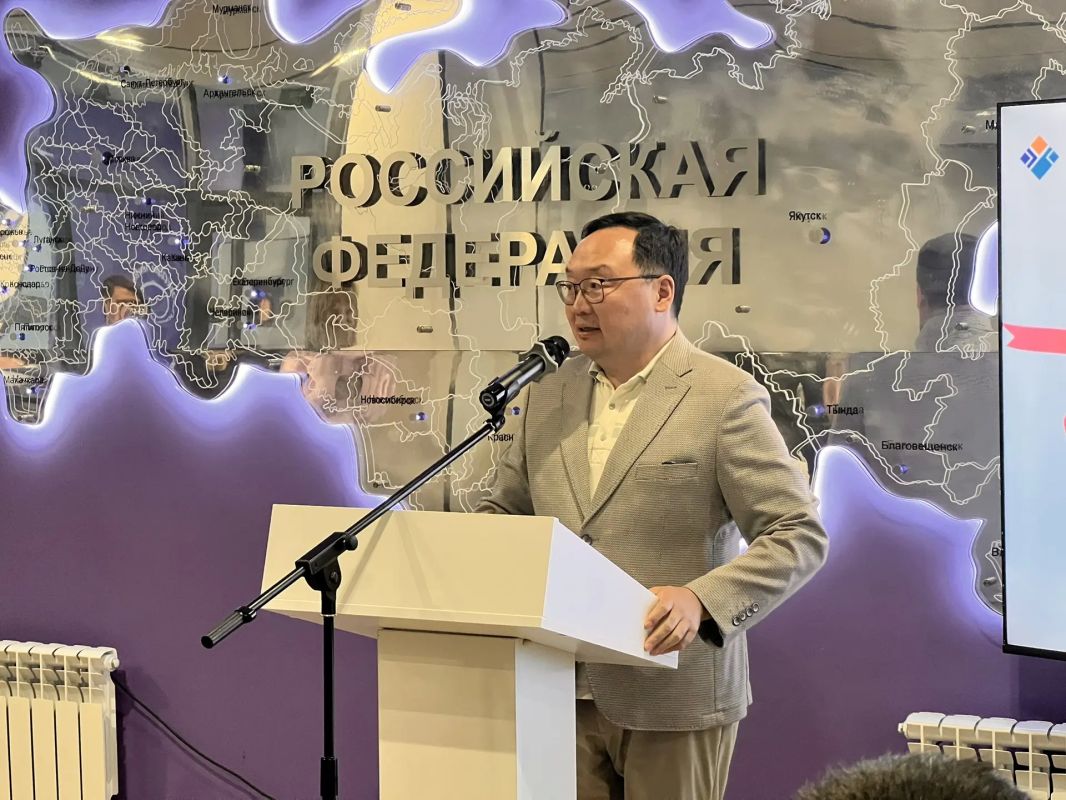 В кругу СВОих. В эти минуты в Якутске проходит открытие Клуба для ветеранов СВО «В кругу СВОих» В МЦ «Патриот» прямо сейчас проходит торжественное открытие нового клуба для участников специальной военной операции