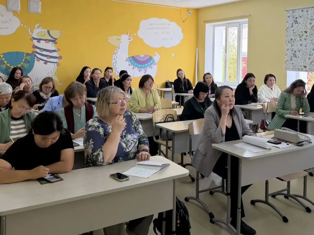 В Якутске обсудили новые подходы к исследованию детского ожирения в школах В Якутске обсудили новые подходы к исследованию детского ожирения в школах