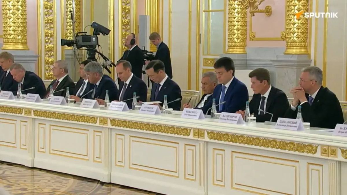 Айсен Николаев: Принял участие в заседании Совета по стратегическому развитию и национальным проектам под руководством Президента России Владимира Владимировича Путина Айсен Николаев: Принял участие в заседании Совета по стратегическому развитию и национальным проектам под руководством Президента России Владимира Владимировича Путина