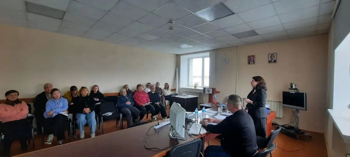 В Среднеколымском районе прошло обучение членов УИК В Среднеколымском районе прошло обучение членов УИК