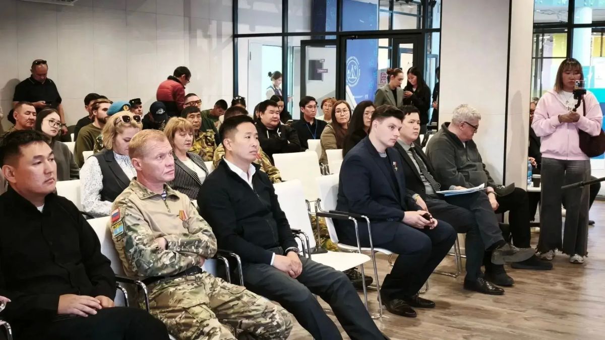 В Якутии начал работать Клуб для ветеранов СВО «В кругу СВОих» В Якутии начал работать Клуб для ветеранов СВО «В кругу СВОих»