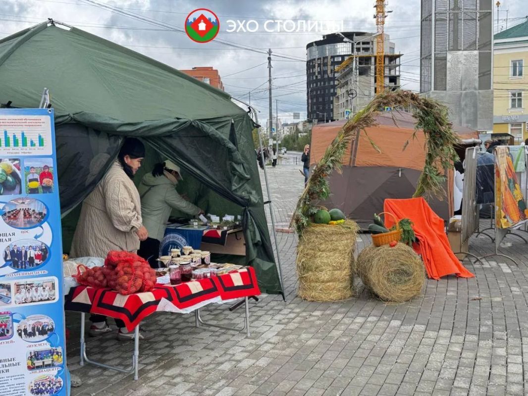 На пл. Орджоникидзе идет «Урожай2026» На пл. Орджоникидзе идет «Урожай2026»