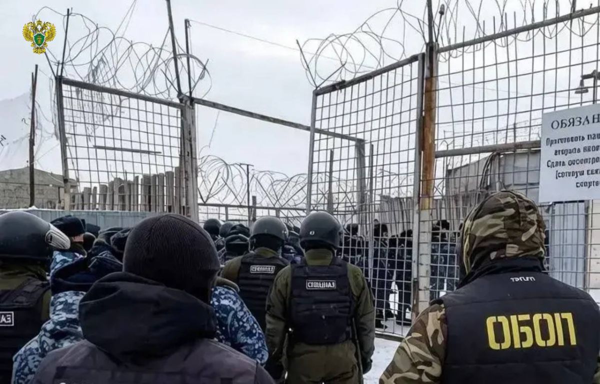 Прокуратура республики утвердила обвинительное заключение по уголовному делу в отношении 17 лиц Прокуратура республики утвердила обвинительное заключение по уголовному делу в отношении 17 лиц