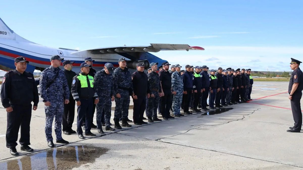 Сводный отряд МВД по Республике Саха (Якутия) отправился в служебную командировку на Северный Кавказ Сводный отряд МВД по Республике Саха (Якутия) отправился в служебную командировку на Северный Кавказ