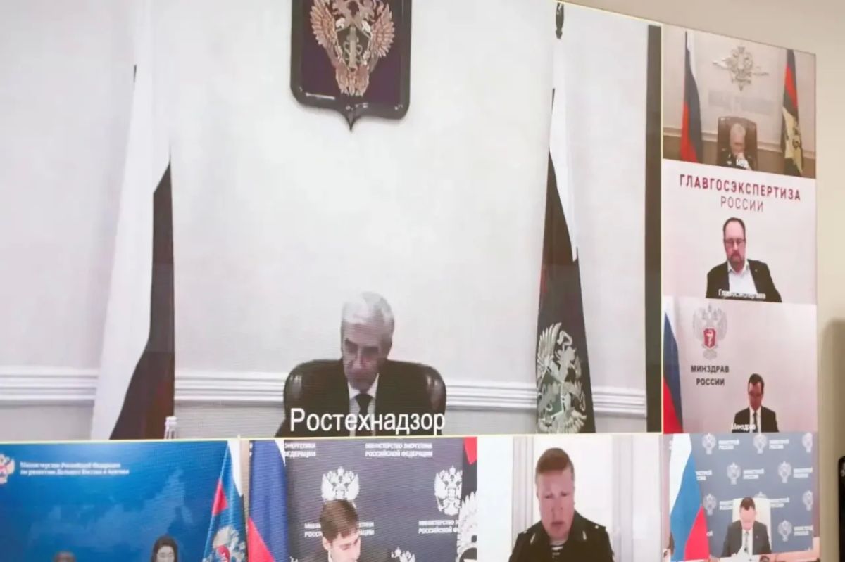Глава Минстроя России Ирек Файзуллин принял участие в заседании президиума (штаба) Правительственной комиссии по региональному развитию Глава Минстроя России Ирек Файзуллин принял участие в заседании президиума (штаба) Правительственной комиссии по региональному развитию