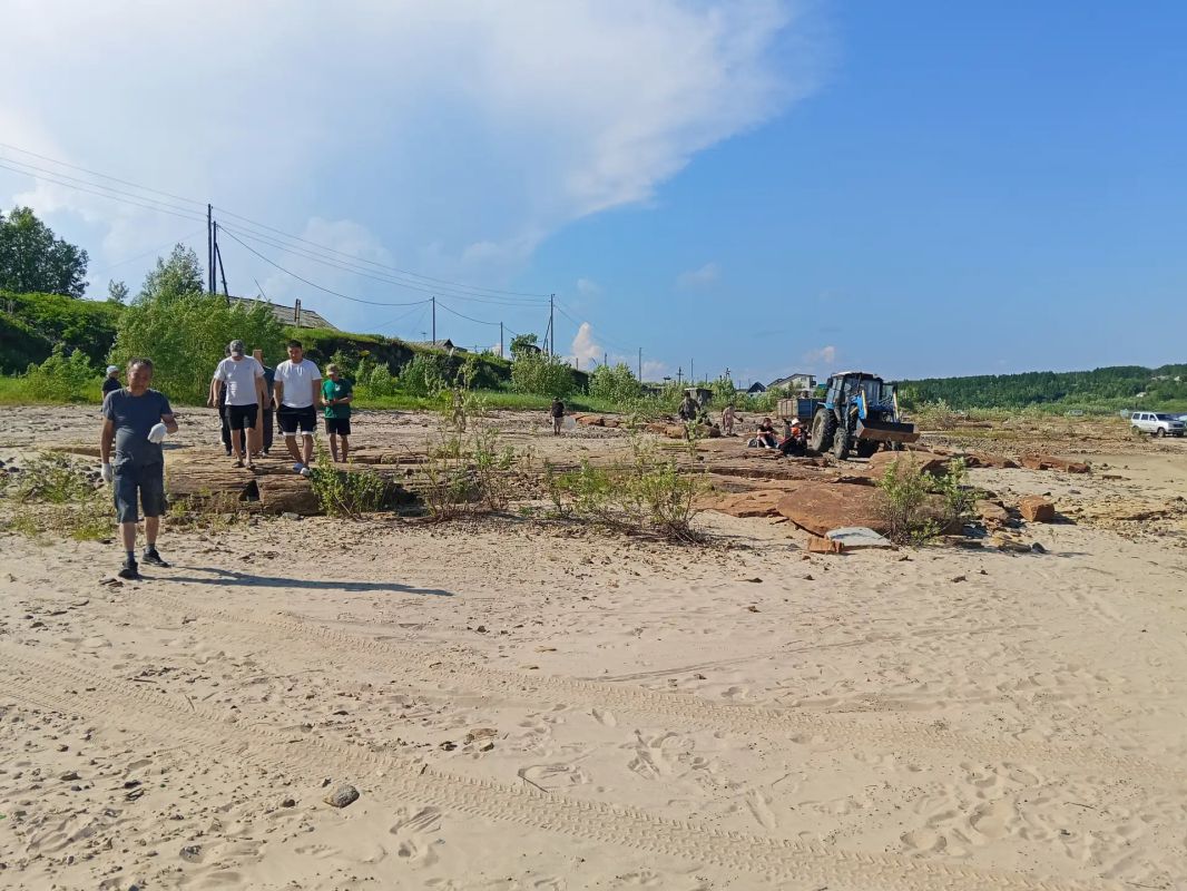 "Вода России": Намский и Жиганский районы активно присоединились к субботнику "Вода России": Намский и Жиганский районы активно присоединились к субботнику