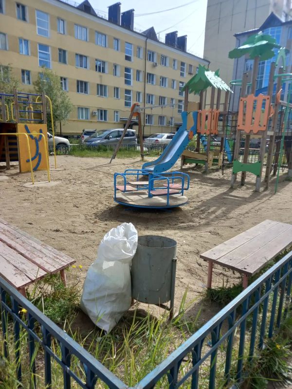 Важно помнить, что чистота – это не только заслуга дворников, но и ответственность каждого из нас Важно помнить, что чистота – это не только заслуга дворников, но и ответственность каждого из нас