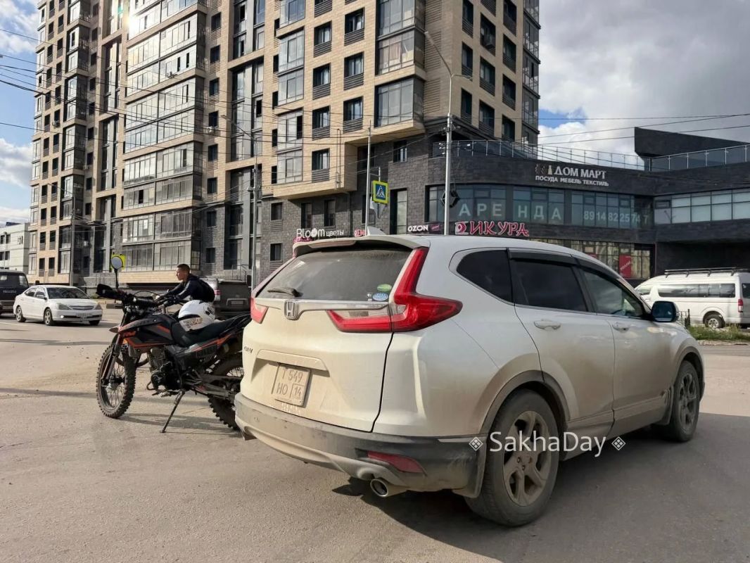 Очередная авария с участием мотоцикла Очередная авария с участием мотоцикла