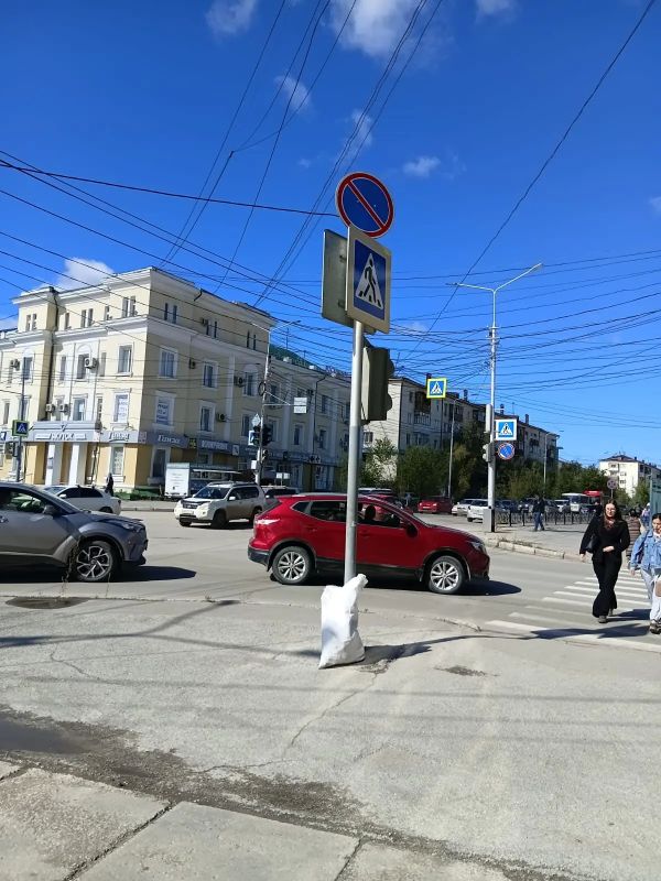 Важно помнить, что чистота – это не только заслуга дворников, но и ответственность каждого из нас Важно помнить, что чистота – это не только заслуга дворников, но и ответственность каждого из нас