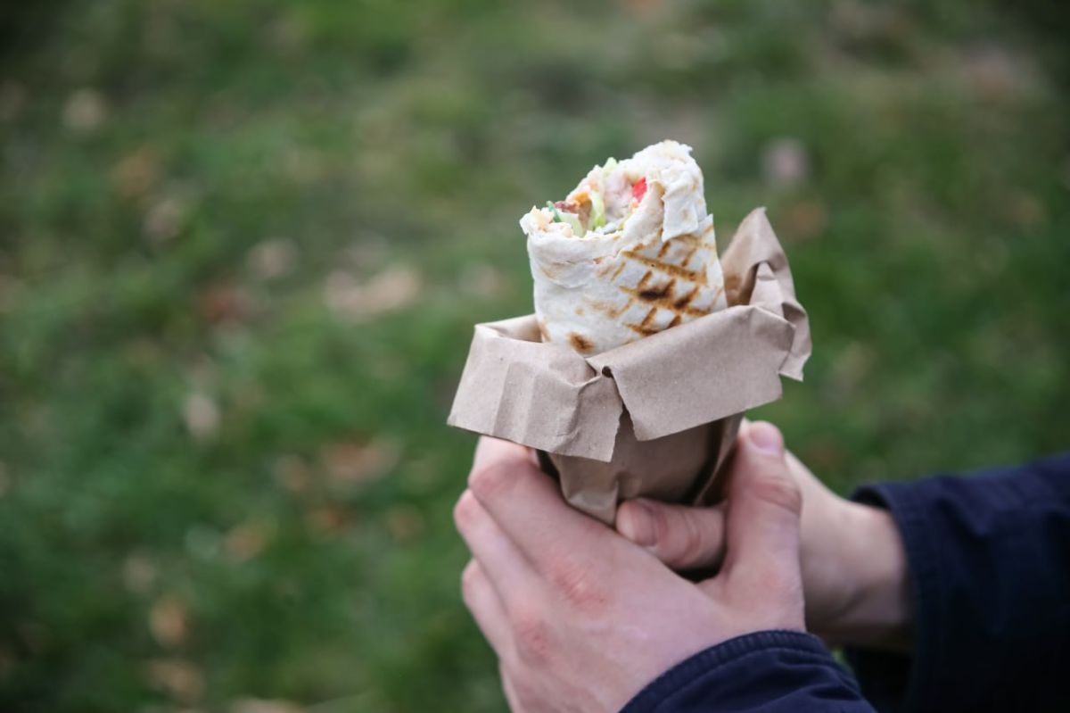 Новый случай отравления шаурмой зарегистрировали в Якутске