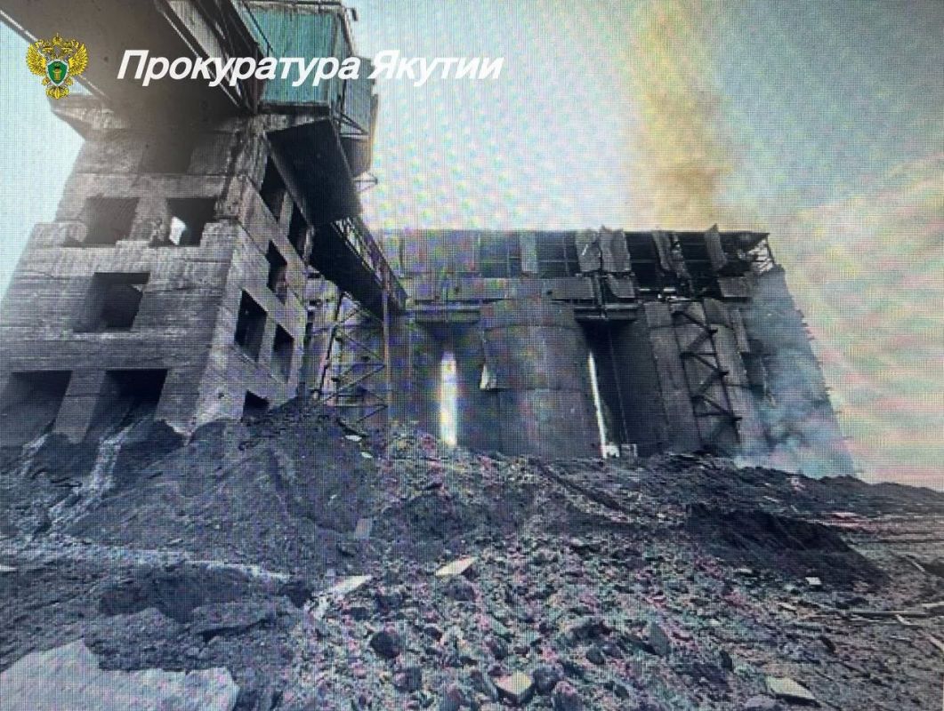 07.05.2025 в результате техногенной аварии, произошедшей на складе готовой продукции обогатительной фабрики «Нерюнгринская» АО ХК «Якутуголь» скончался, получив ожоги, 35-летний мужчина 07.05.2025 в результате техногенной аварии, произошедшей на складе готовой продукции обогатительной фабрики «Нерюнгринская» АО ХК «Якутуголь» скончался, получив ожоги, 35-летний мужчина