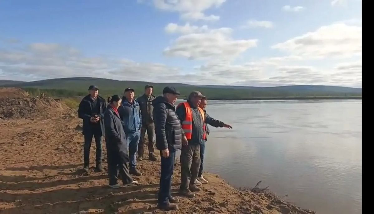 Евгений Перфильев посетил Верхоянский район для контроля строительства объекта инженерной защиты территории Верхоянска Евгений Перфильев посетил Верхоянский район для контроля строительства объекта инженерной защиты территории Верхоянска