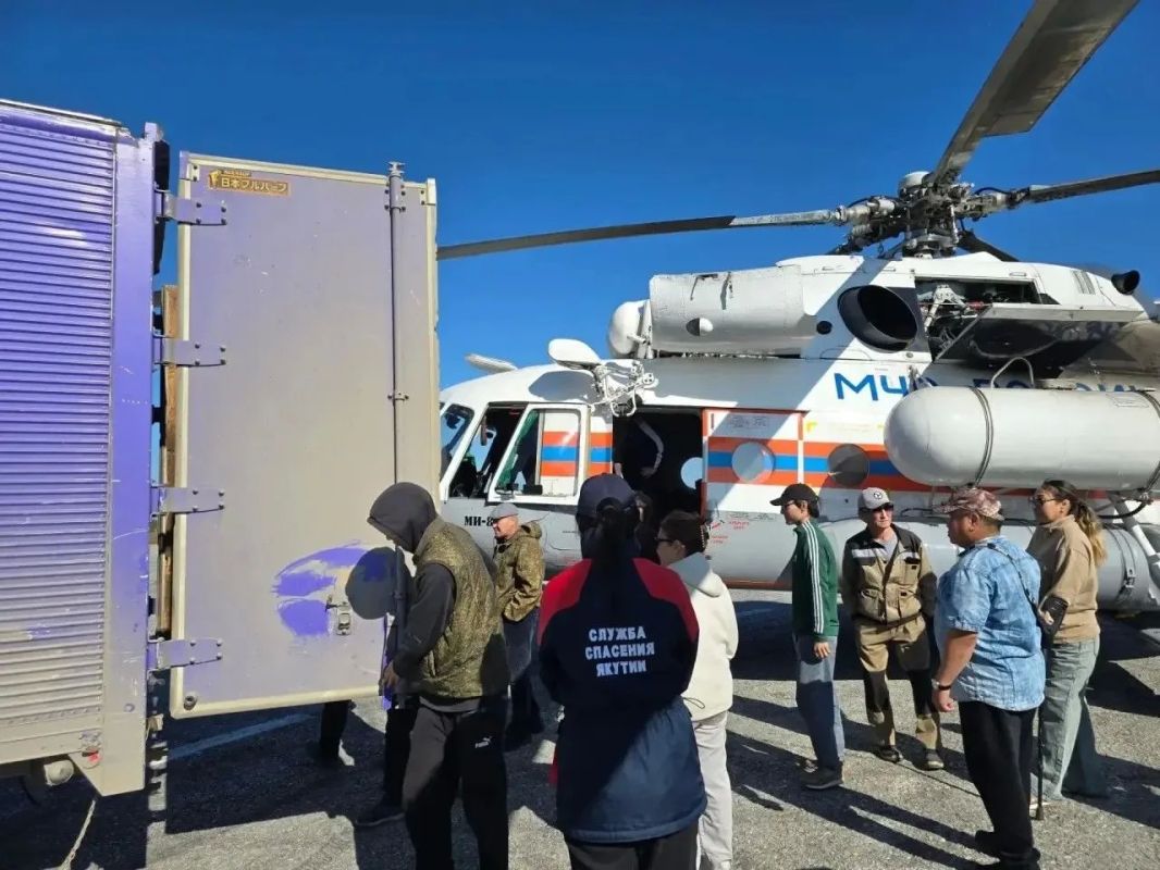 Авиацией организована доставка гуманитарного груза и реэвакуация населения в Верхоянский улус