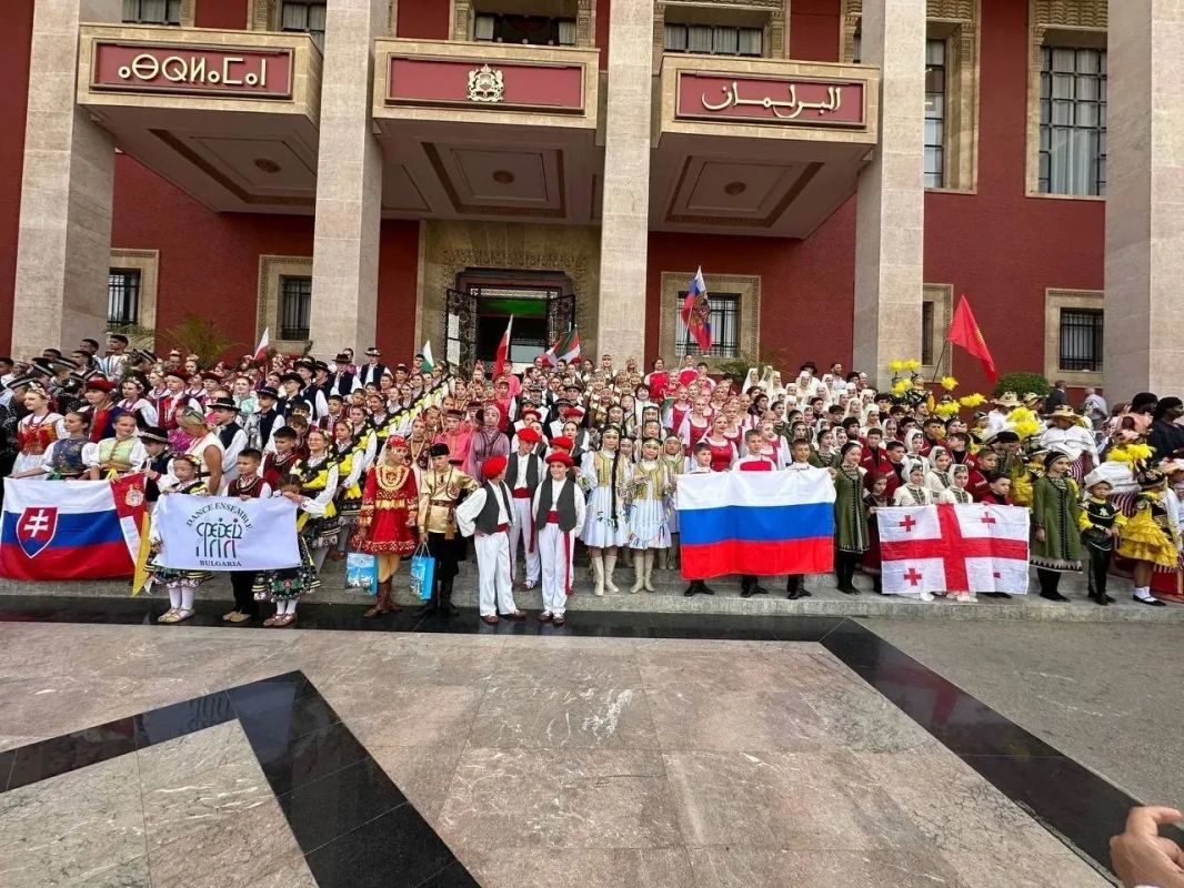 Якутские танцоры покорили фестиваль «Дети мира» в Марокко Якутские танцоры покорили фестиваль «Дети мира» в Марокко