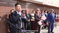 Первый заместитель министра образования и науки Республики Саха (Якутия) Ньургун Павлов поздравил учащихся, родителей и педагогов Республиканского лицея-интерната с Днем знаний