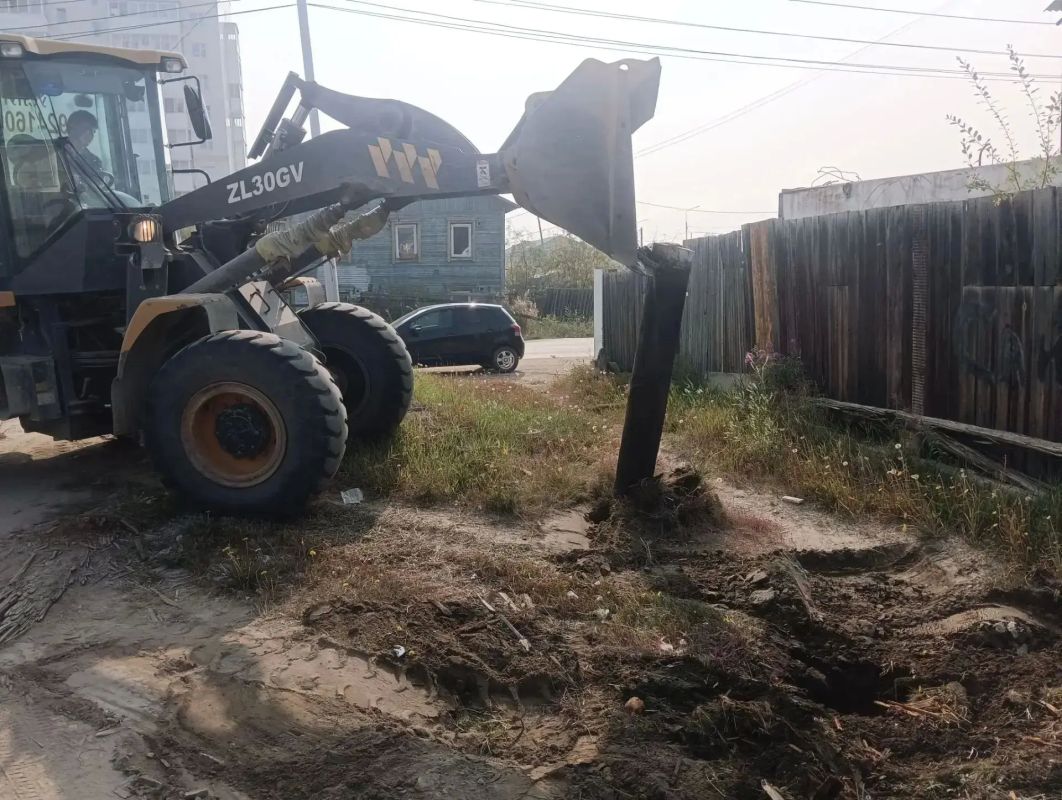 Управа Сайсарского округа в рамках акции «Город без пней»: работаем на результат! Управа Сайсарского округа в рамках акции «Город без пней»: работаем на результат!