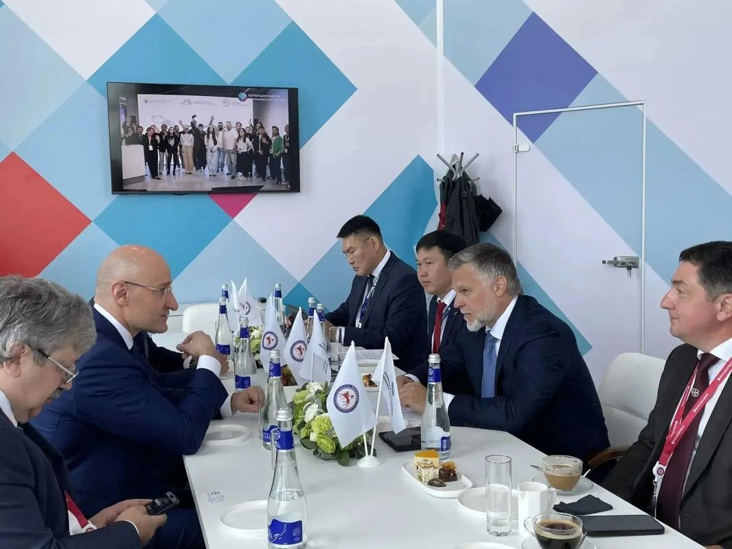 Второй день Восточного экономического форума прошел крайне насыщенно Второй день Восточного экономического форума прошел крайне насыщенно
