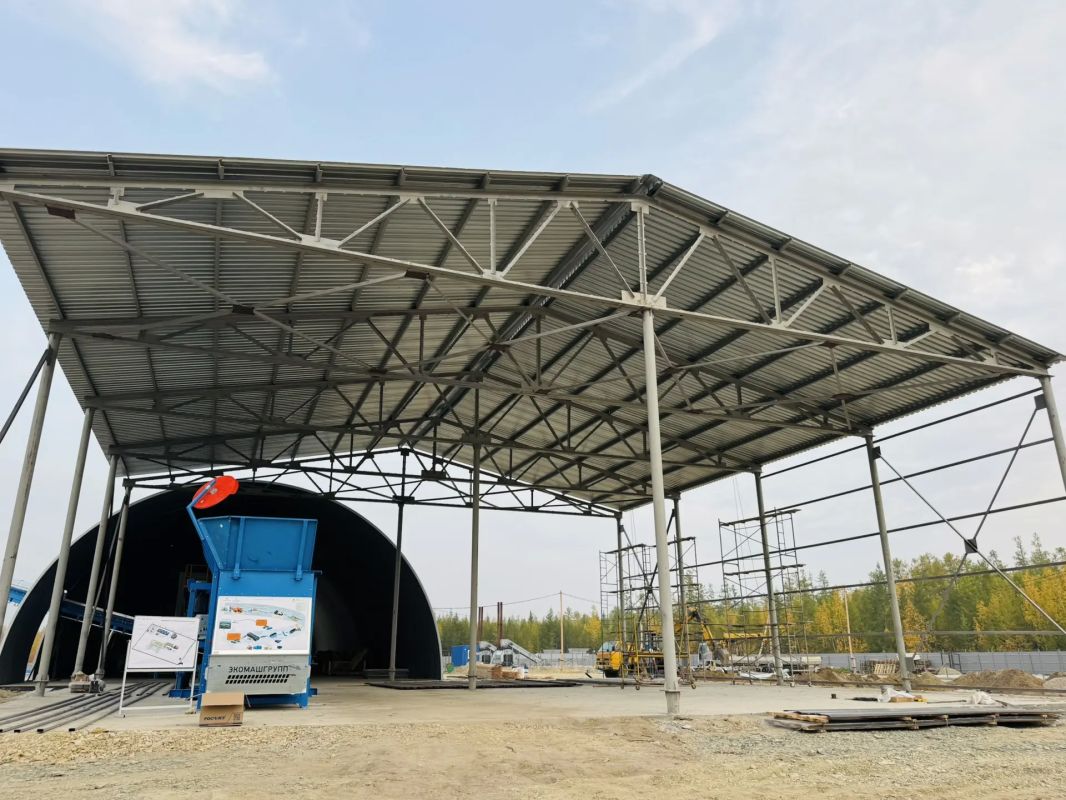 Новый комплекс по обработке отходов на Вилюйском тракте запустим до 1 октября Новый комплекс по обработке отходов на Вилюйском тракте запустим до 1 октября