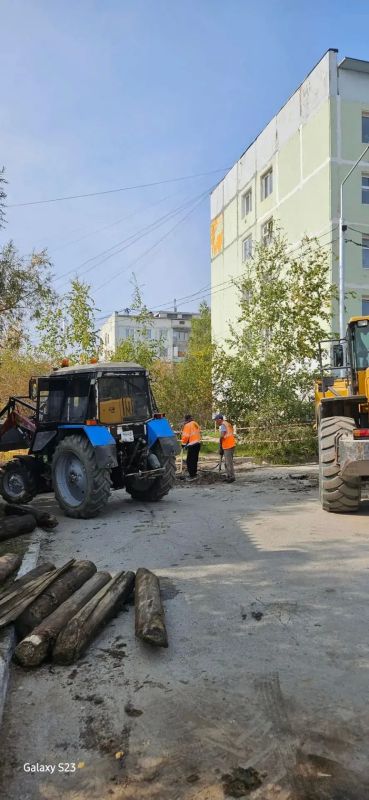 Коллектив МинАрктики РС(Я) присоединился к общегородскому субботнику Коллектив МинАрктики РС(Я) присоединился к общегородскому субботнику