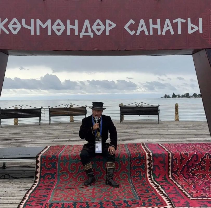Якутское олонхо вызвало живой интерес на Всемирных играх кочевников Якутское олонхо вызвало живой интерес на Всемирных играх кочевников