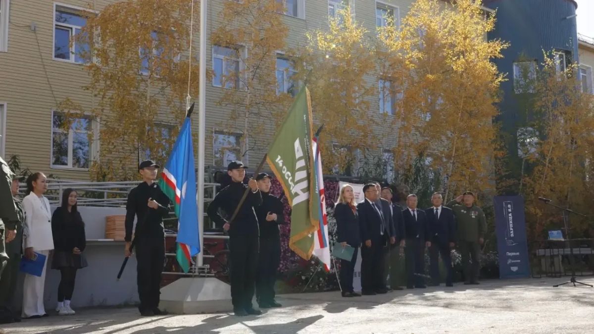 В Хатасской школе имени И.Н. Притузова прошла встреча с настоящими патриотами В Хатасской школе имени И.Н. Притузова прошла встреча с настоящими патриотами