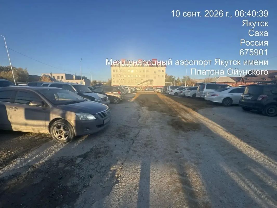 Рекорд в Гагаринском!. . За один день в Гагаринском округе, было выкорчевано 90 пней по ул. Комарова, которые мешали нашим автомобилистам парковаться на бесплатной парковке в районе аэропорта и вызывали унылый вид Рекорд в Гагаринском!. . За один день в Гагаринском округе, было выкорчевано 90 пней по ул. Комарова, которые мешали нашим автомобилистам парковаться на бесплатной парковке в районе аэропорта и вызывали унылый вид