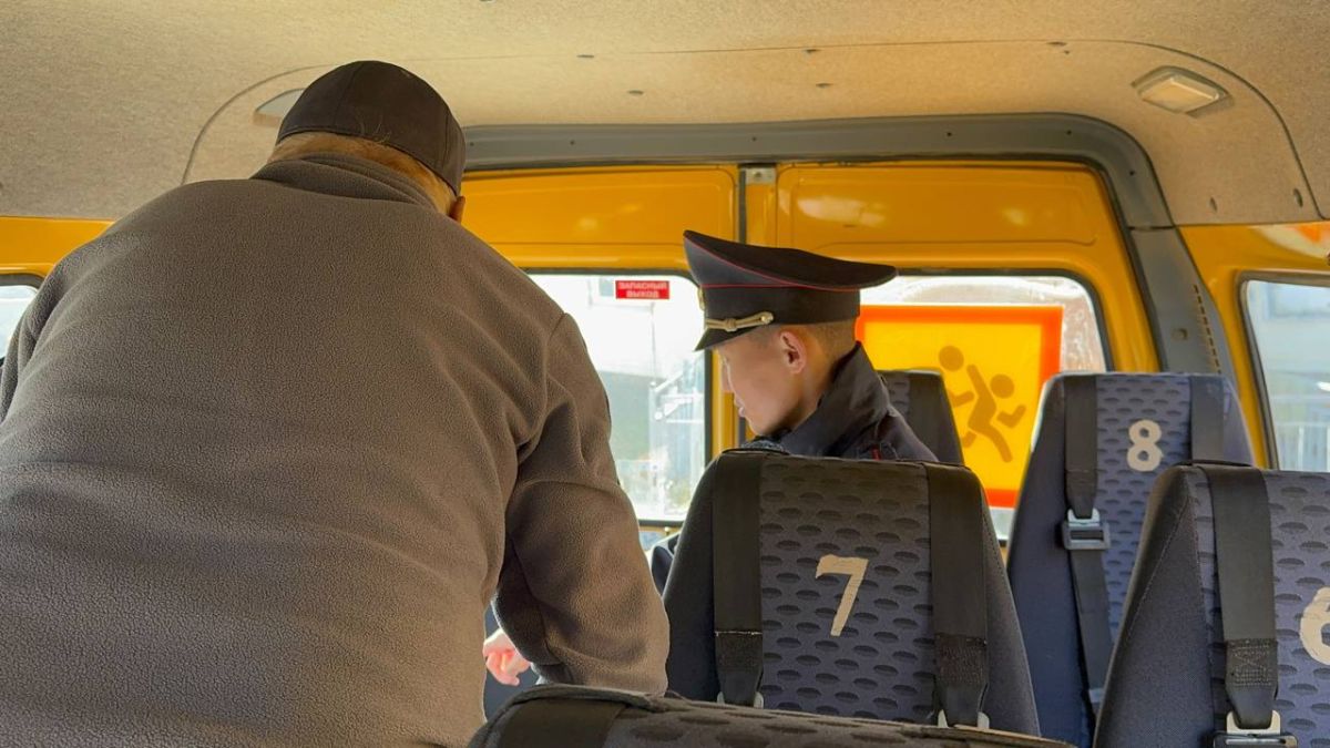 Госавтоинспекция по Таттинскому району, рамках профилактического мероприятия было проведено обследование автобусов, осуществляющих детские перевозки Госавтоинспекция по Таттинскому району, рамках профилактического мероприятия было проведено обследование автобусов, осуществляющих детские перевозки