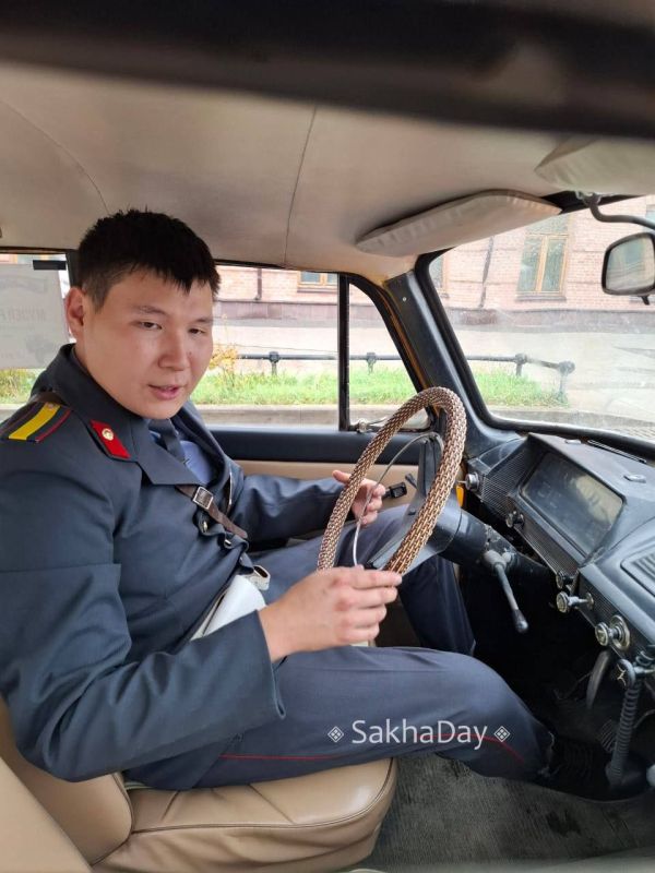 А это не выставочное авто, а вполне действующее А это не выставочное авто, а вполне действующее