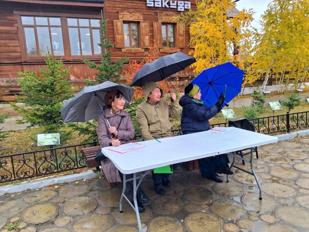 В Старом городе проходит конкурс "Ретро-Якутск" - конкурс на лучший образ горожанина разных годов В Старом городе проходит конкурс "Ретро-Якутск" - конкурс на лучший образ горожанина разных годов
