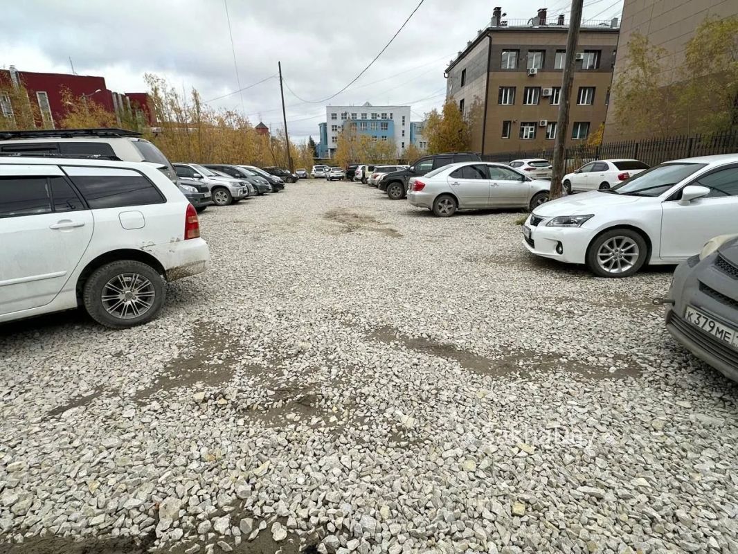 В столице по адресу: улица Орджоникидзе , 27 открылась новая бесплатная общественная парковка В столице по адресу: улица Орджоникидзе , 27 открылась новая бесплатная общественная парковка