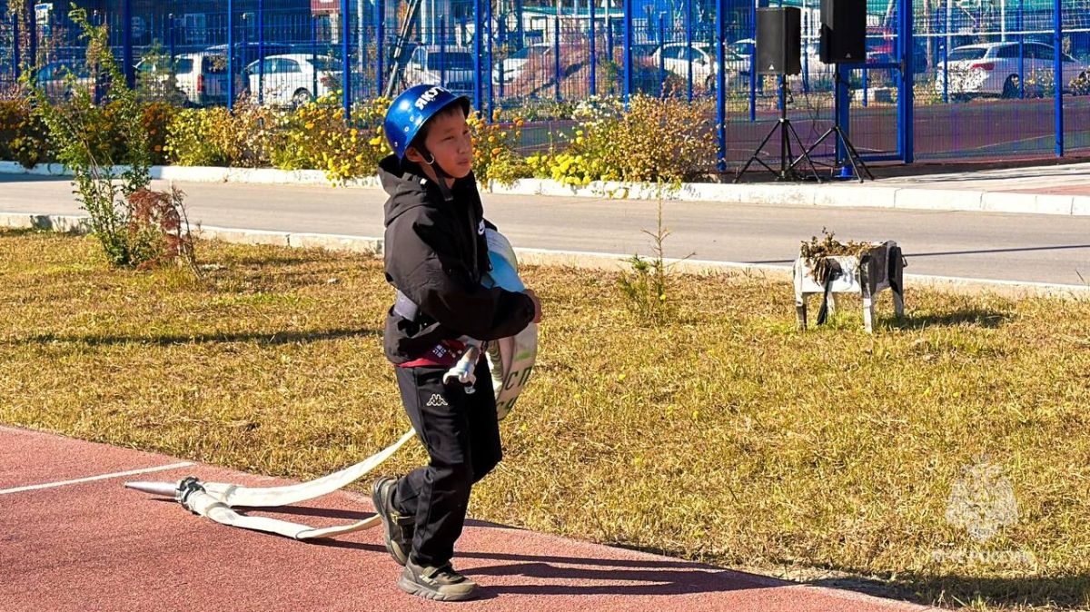 Юные спасатели прошли испытания на прочность Юные спасатели прошли испытания на прочность