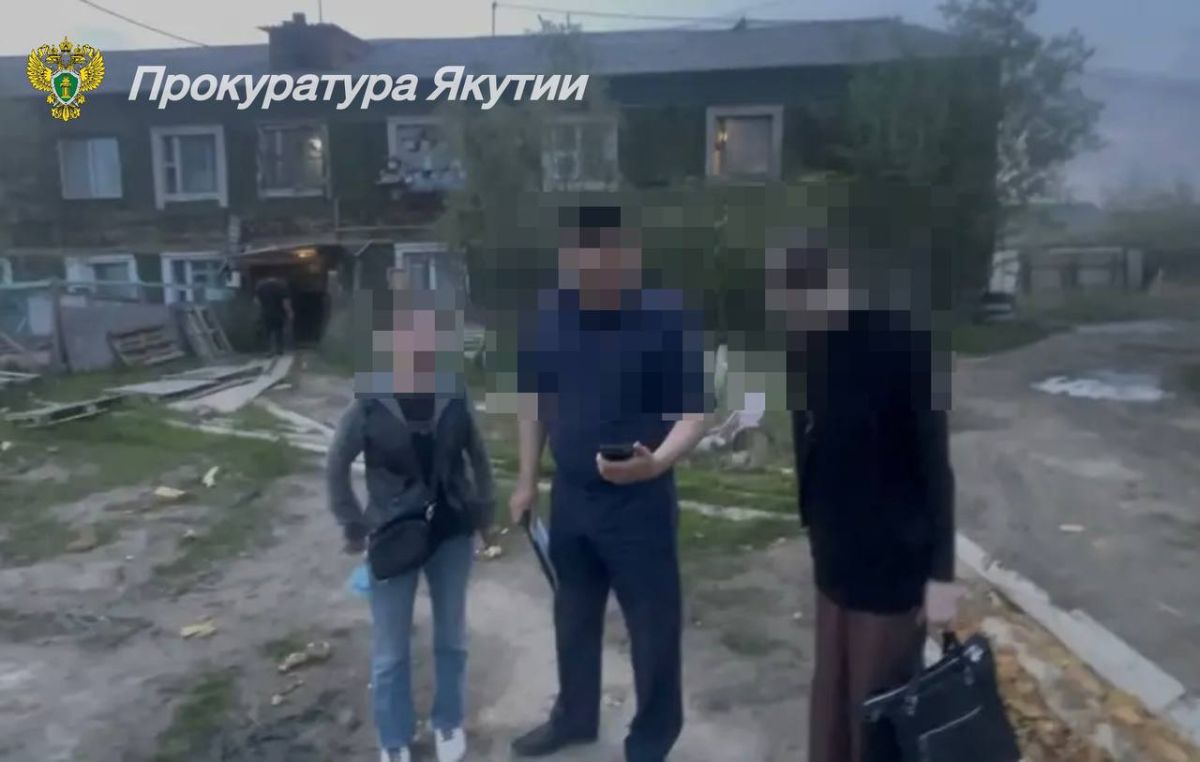 Ударила ножом и продолжила пить: В Якутске осудили женщину за смерть мужчины Ударила ножом и продолжила пить: В Якутске осудили женщину за смерть мужчины