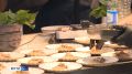 На масштабной гастрономической площадке "Вкус народов мира" в рамках Всемирного фестиваля молодежи в Екатеринбурге команда Национального центра гостеприимства "Тыгын Дархан" представила традиционные блюда якутской кухни