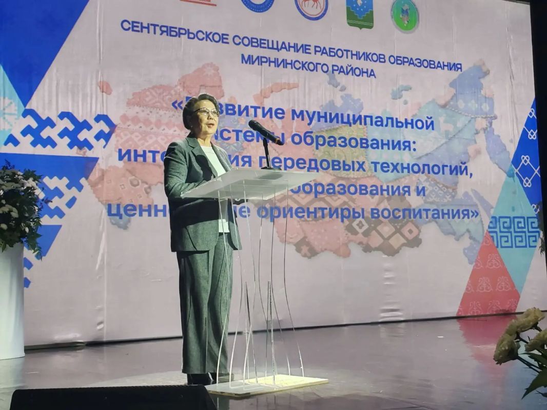 Рабочий день в столице алмазного края прошел под впечатлением двух важных событий, в которых приняла участие Рабочий день в столице алмазного края прошел под впечатлением двух важных событий, в которых приняла участие