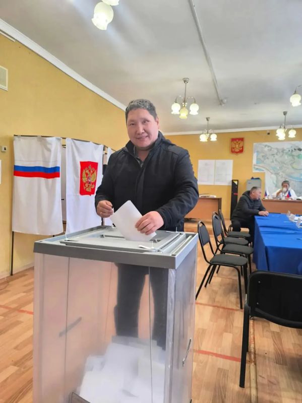 Сотрудники Управления по охране объектов культурного наследия Якутии сделала свой выбор! Сотрудники Управления по охране объектов культурного наследия Якутии сделала свой выбор!
