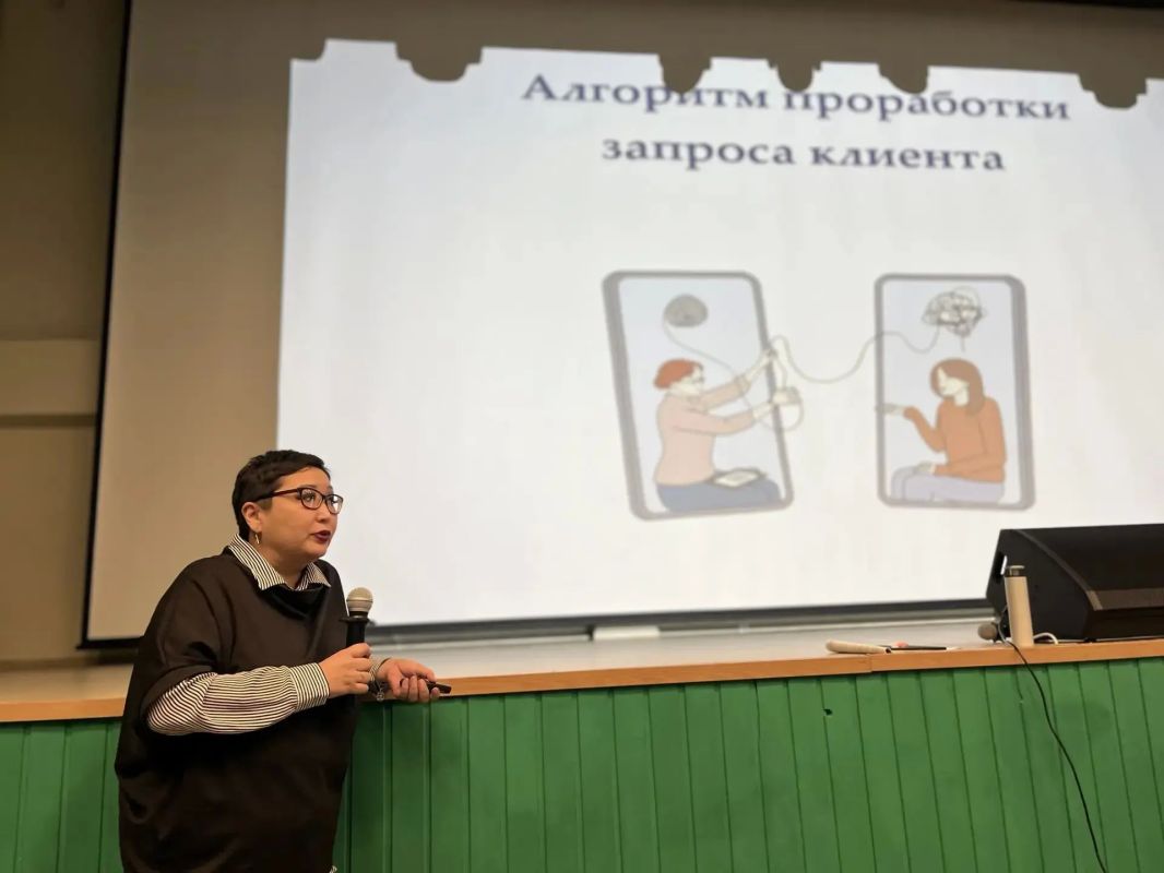 Старт нового учебного года: педагоги-психологи образовательных учреждений г. Якутска наметили векторы работы Старт нового учебного года: педагоги-психологи образовательных учреждений г. Якутска наметили векторы работы