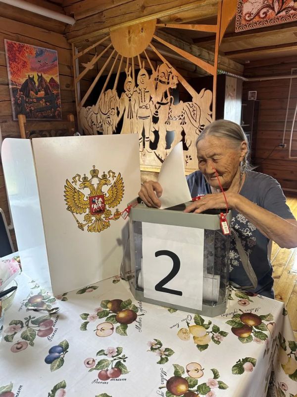 Чочуга 89 саастаах ытык кырдьаас Варвара Чиряева дьиэтигэр куоластаата