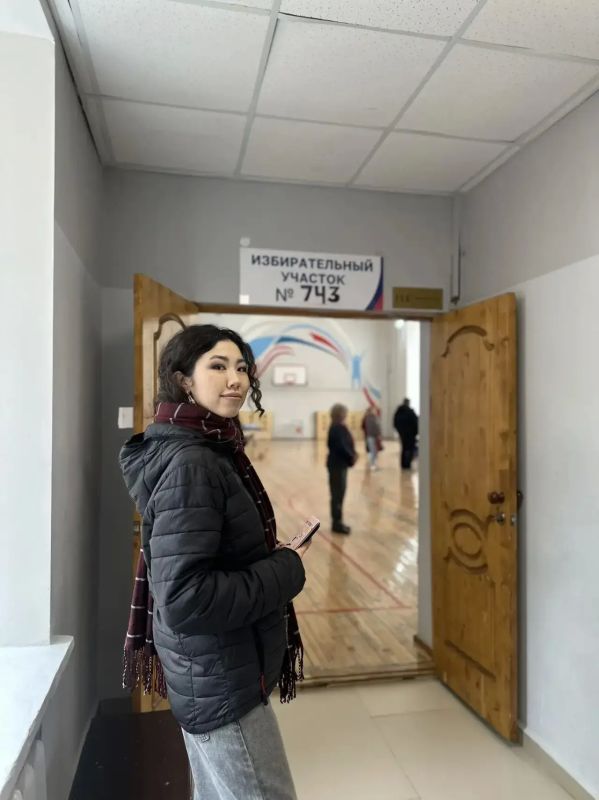 Сотрудники Управления делами Главы Республики Саха (Якутия) и Правительства Республики Саха (Якутия) приняли участие в выборах депутатов Государственной Думы РФ девятого созыва Сотрудники Управления делами Главы Республики Саха (Якутия) и Правительства Республики Саха (Якутия) приняли участие в выборах депутатов Государственной Думы РФ девятого созыва