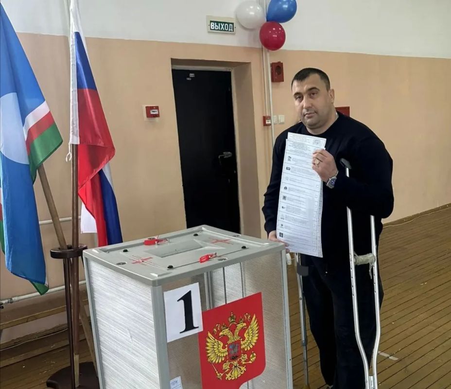 #Выборы2026. Оймяконской поселок Артык голосует за будущее Свой гражданский долг в эти дни исполняют жители небольшого поселка Артык #Выборы2026. Оймяконской поселок Артык голосует за будущее Свой гражданский долг в эти дни исполняют жители небольшого поселка Артык