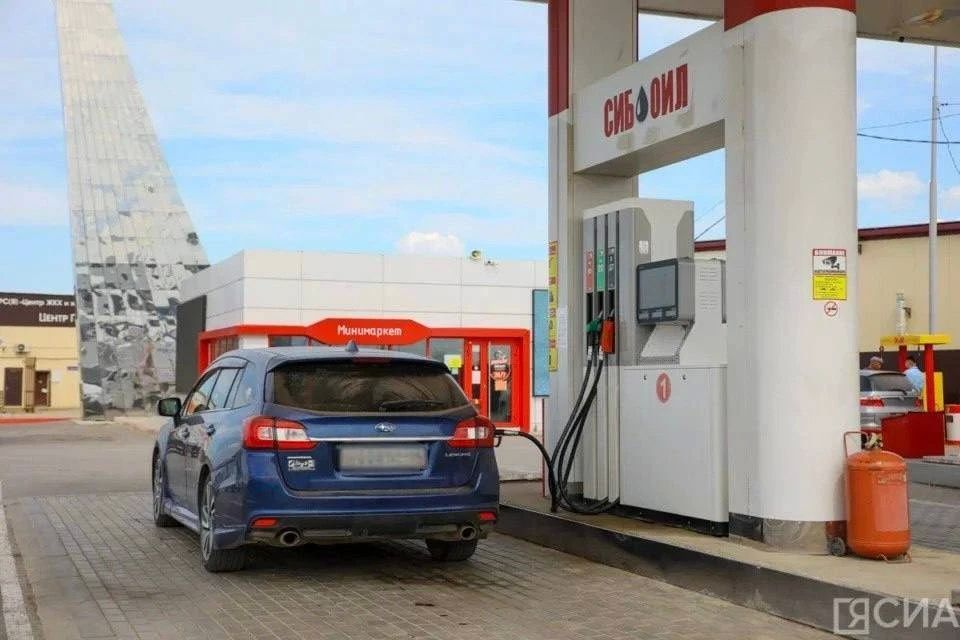 В Якутии принимаются все необходимые меры для стабильного и бесперебойного снабжения топливом предприятий и населения