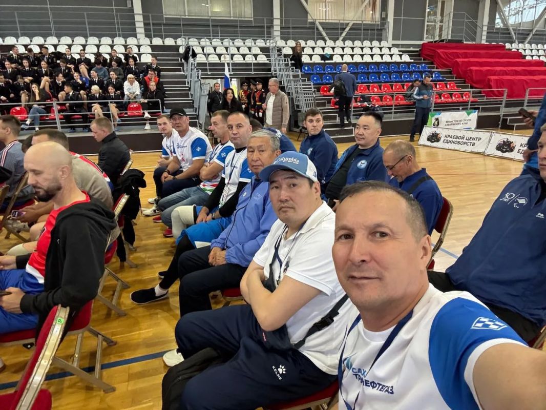 Завершился первый игровой день чемпионата ДФО по волейболу сидя Завершился первый игровой день чемпионата ДФО по волейболу сидя