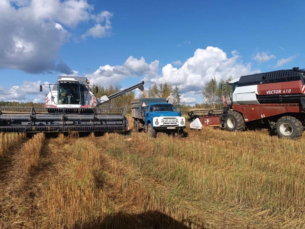 Уборочная кампания в Якутии идет полным ходом Уборочная кампания в Якутии идет полным ходом