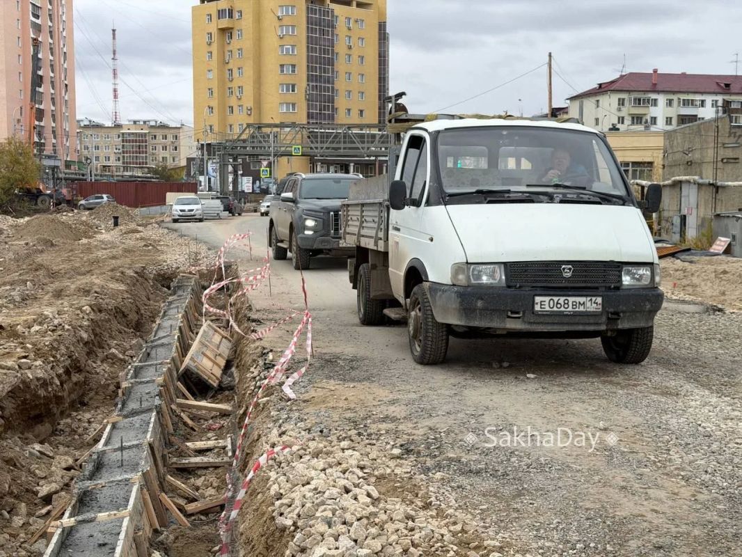 Состояние улицы Ефимова. Обещают сдать до конца октября Состояние улицы Ефимова. Обещают сдать до конца октября