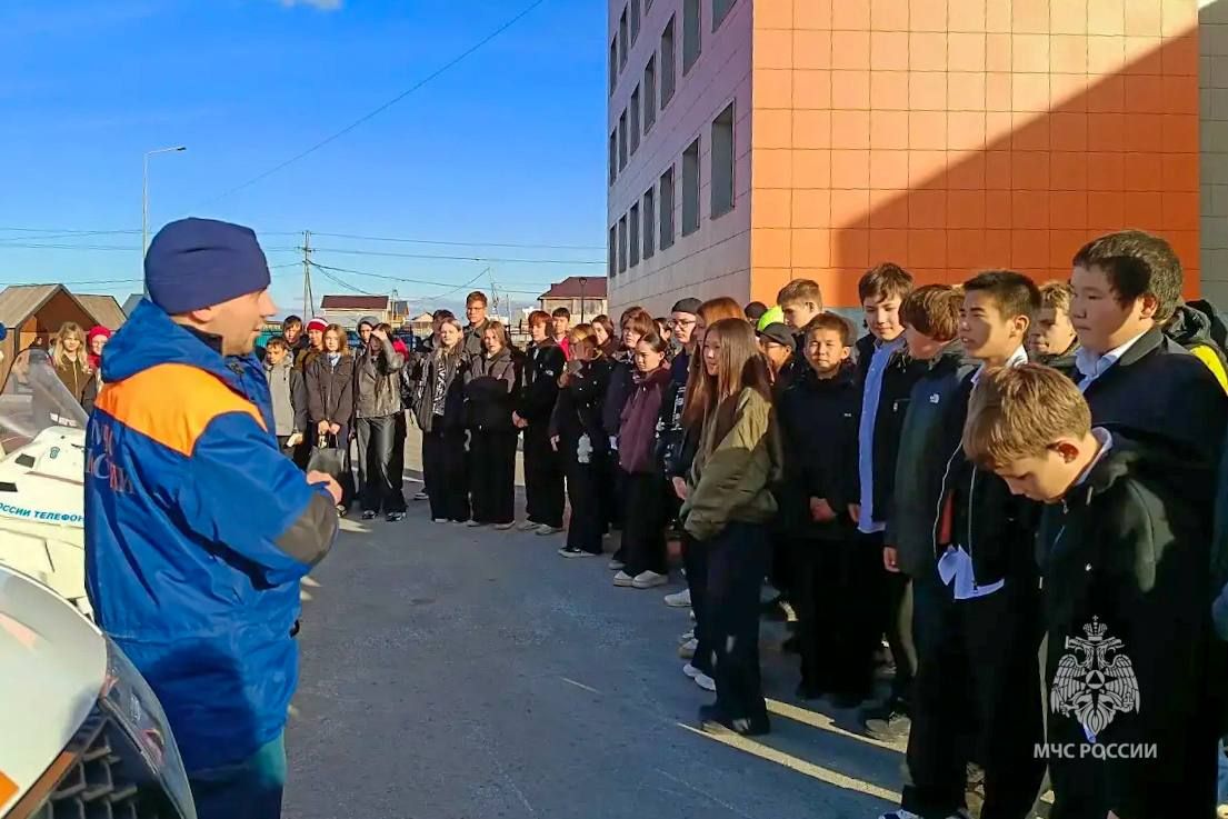 Инспекторы ГИМС провели профилактическое занятие со школьниками Инспекторы ГИМС провели профилактическое занятие со школьниками