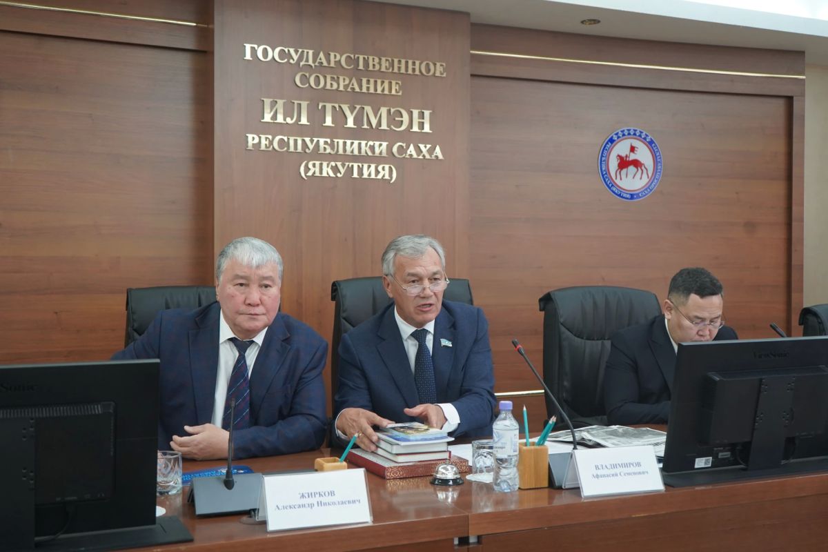 Подведены итоги межрегионального проекта «От Кулаковского до Гамзатова», посвящённого Году единства народов России, Году культуры в РС (Я) и Пятилетию А.Е. Кулаковского (2022-2027 гг.). Тема заседания - «Культурный мост Подведены итоги межрегионального проекта «От Кулаковского до Гамзатова», посвящённого Году единства народов России, Году культуры в РС (Я) и Пятилетию А.Е. Кулаковского (2022-2027 гг.). Тема заседания - «Культурный мост