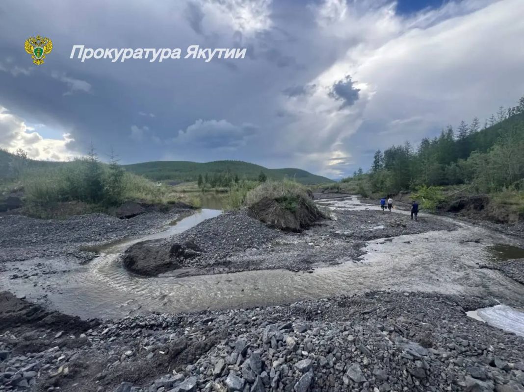 В Якутии прокуратура обнаружила загрязнение реки на золотодобыче