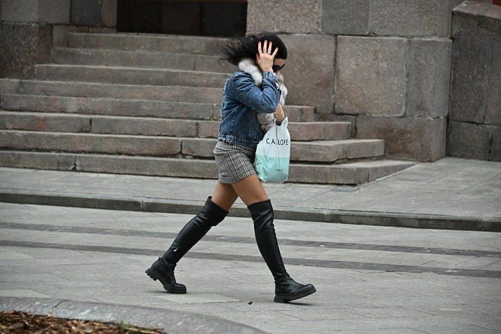 Ветер до 20 метров в секунду ожидается в ряде районов Якутии 26 сентября