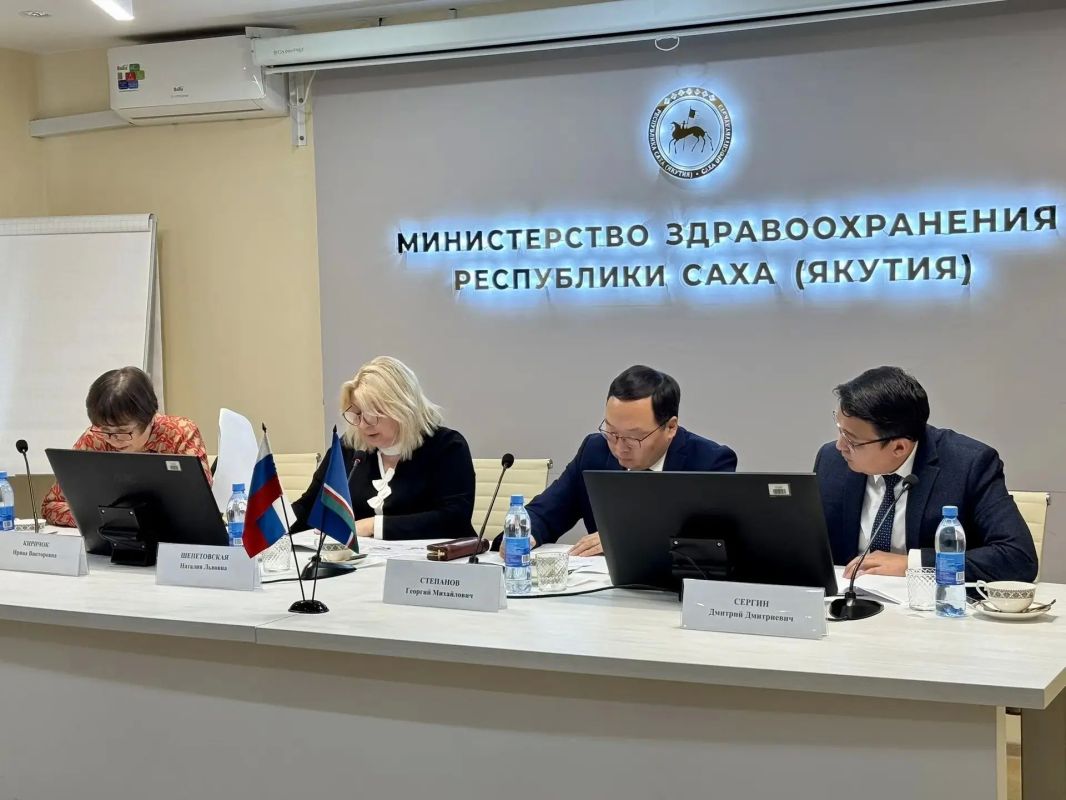 Федеральные эксперты Сеченовского Университета оценили готовность системы здравоохранения Якутии к экстренным ситуациям Федеральные эксперты Сеченовского Университета оценили готовность системы здравоохранения Якутии к экстренным ситуациям
