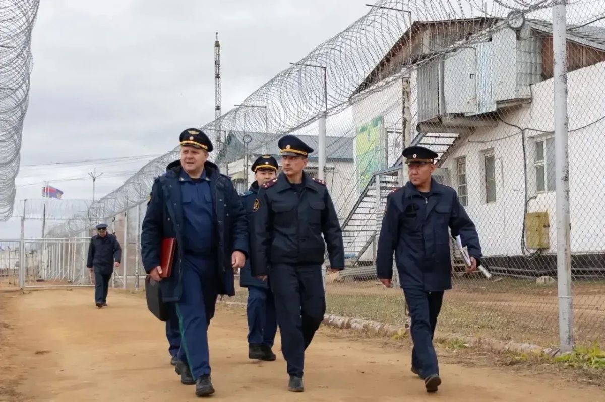 Прокурор республики Сергей Дябкин провел выездную проверку исправительной колонии № 1
