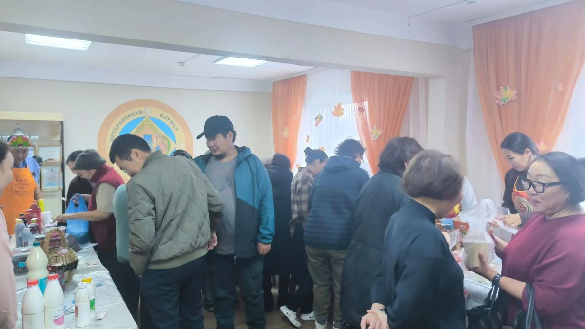 В Управлении ветеринарии с ВИЛ Нюрбинского района прошла осенняя благотворительная ярмарка «Дары осени»! В Управлении ветеринарии с ВИЛ Нюрбинского района прошла осенняя благотворительная ярмарка «Дары осени»!